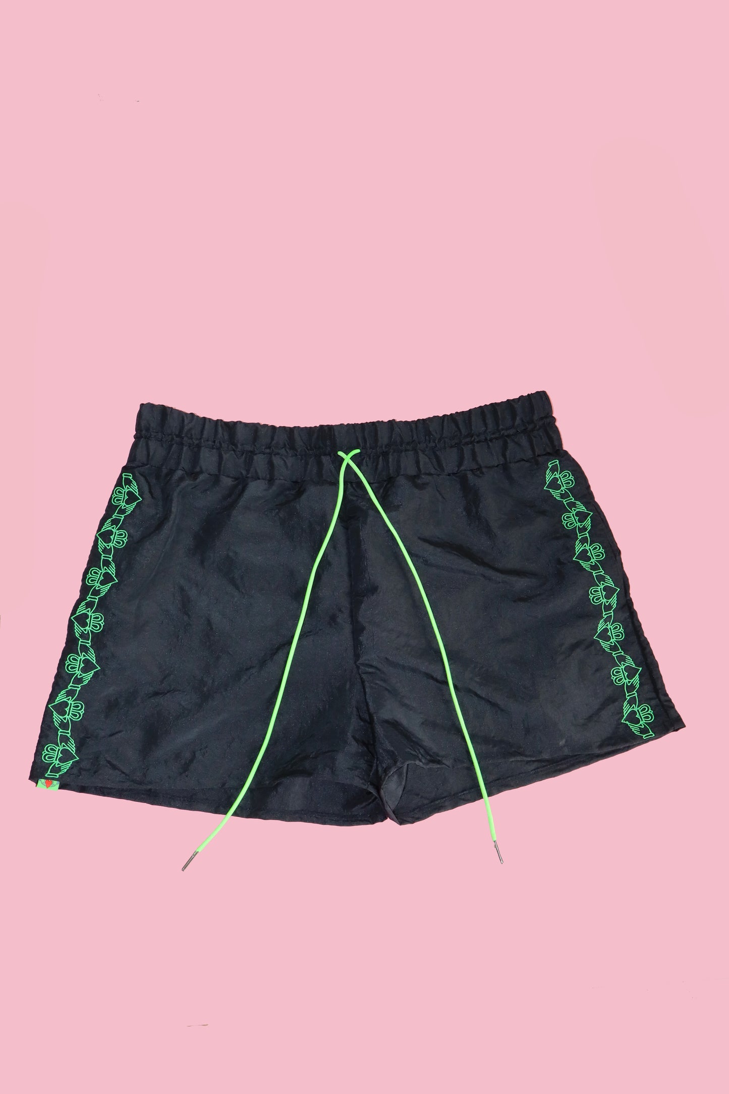 Claddagh shorts