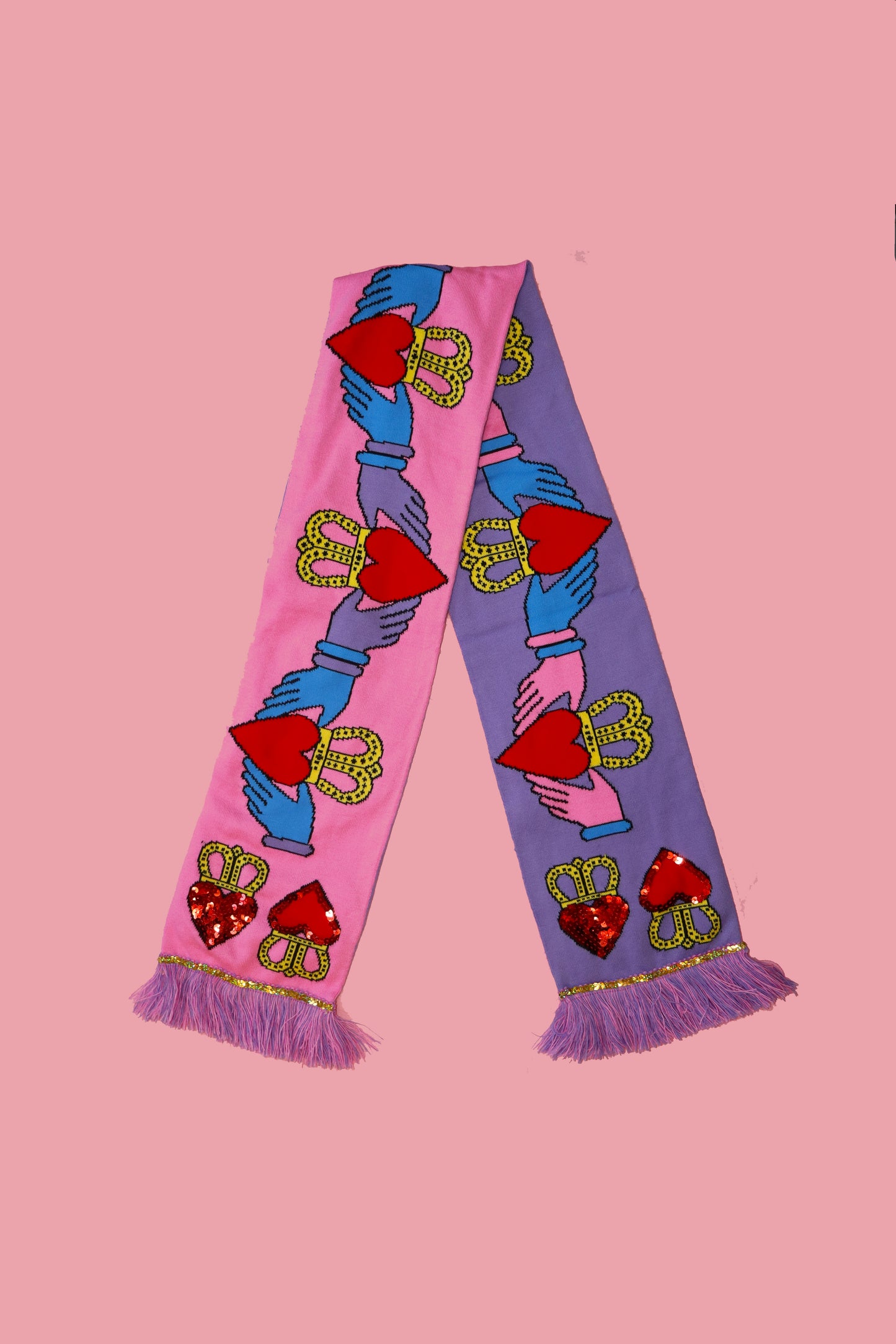 Embroidered Claddagh p/p