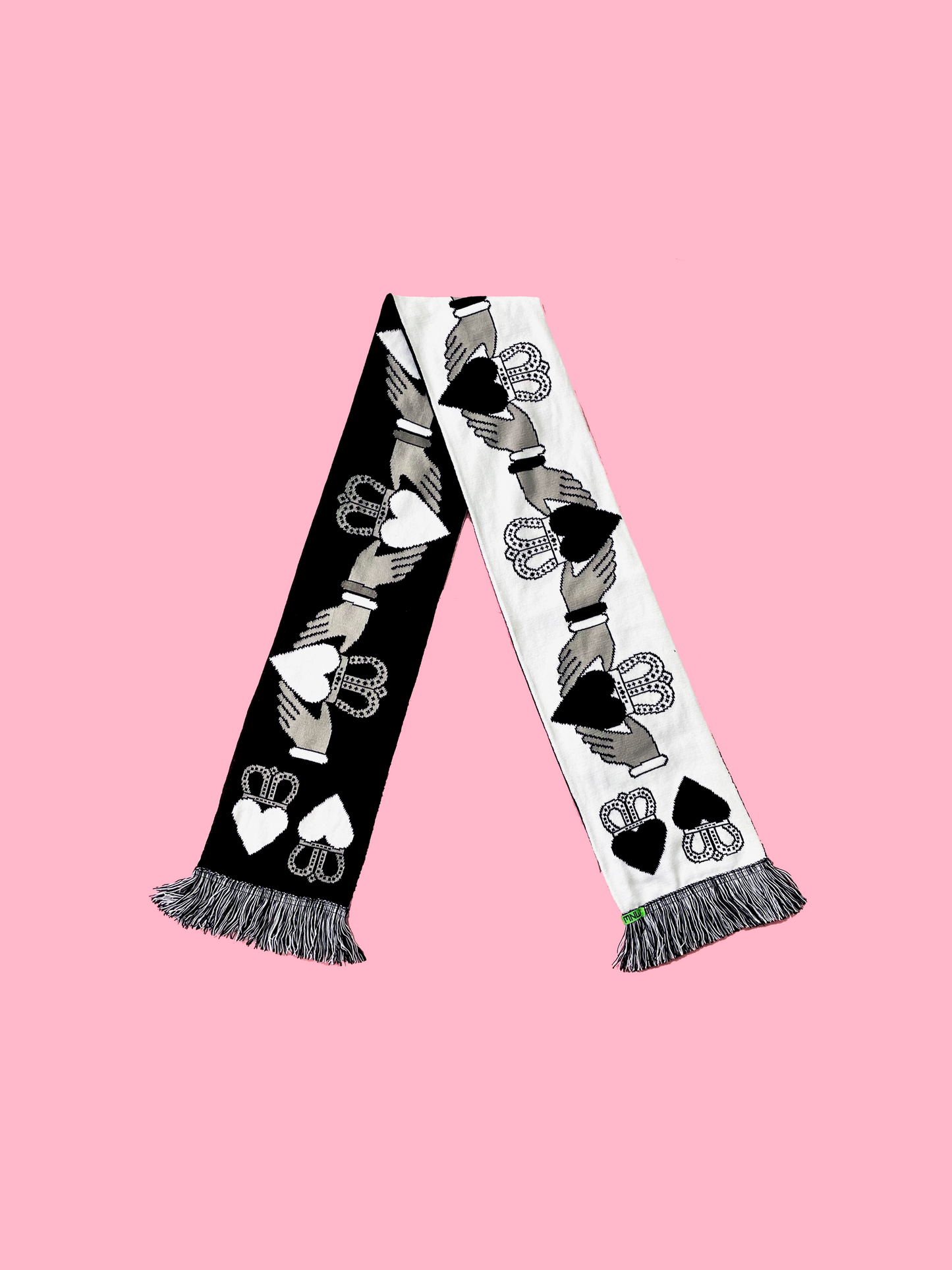 Black & White Claddagh Scarf